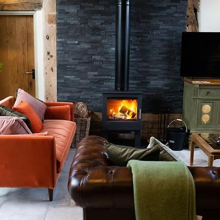The Cart House - Beautiful Contemporary Barn - Hot Tub Bridgnorth Exterior foto